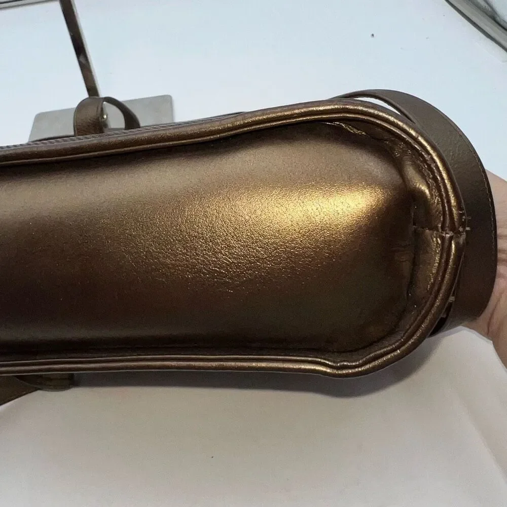 Stuart Weitzman Made in Spain Vintage Pebbled Copper Leather with Dustbag
